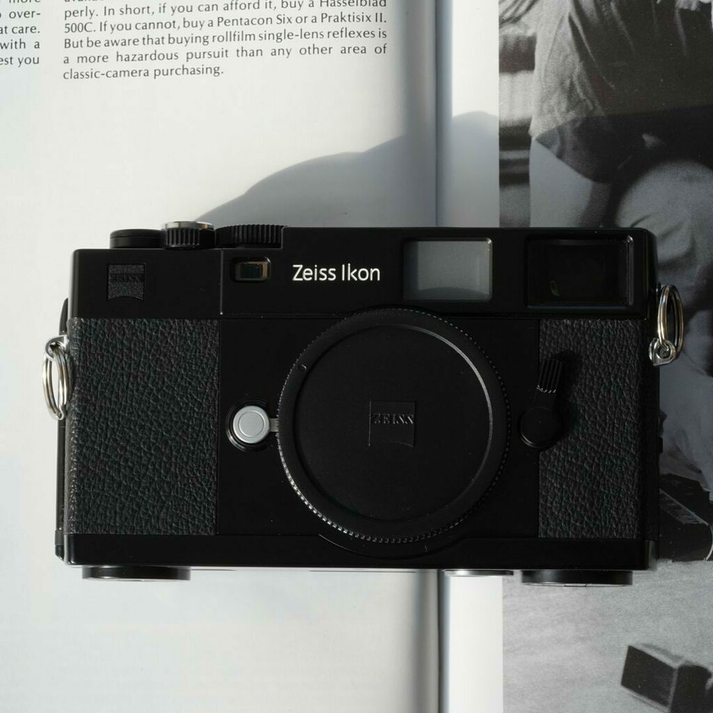 irohascamera's tweet photo. Zeiss Ikon 35mm Rangefinder Film Camera with Box #37663
¥317,000
$2,888.00(eBay)
#irohascamera #zeiss #zeissikon #zeisscamera https://t.co/OJxbdRGM1g