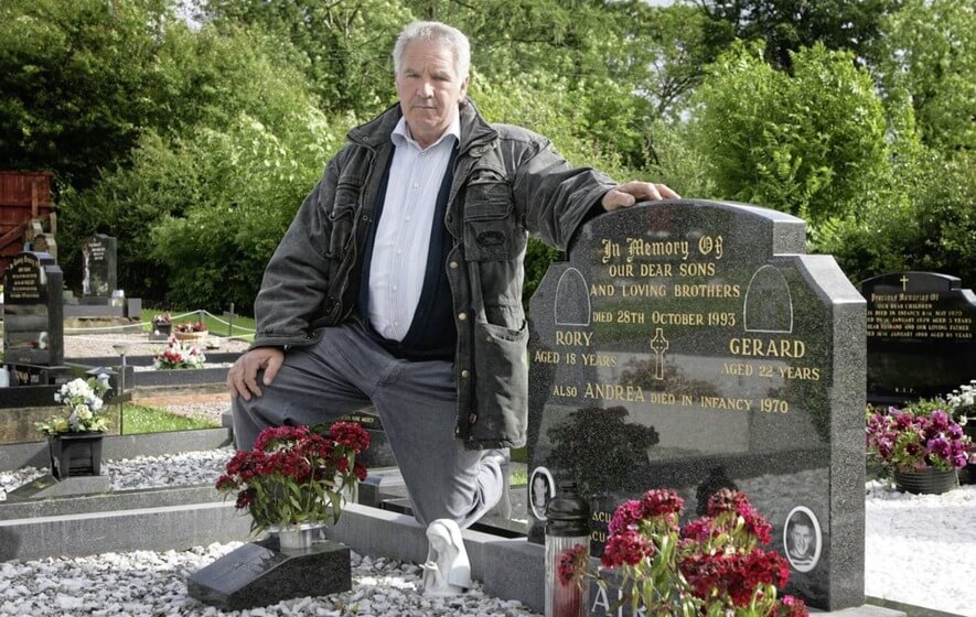 "There can be no such thing as ‘peace’ or reconciliation until justice is served and the truth is free.

"The right thing we ask in our heart of hearts is for England to leave our country." - Eamon Cairns, father of Gerard (22) and Rory (18) Cairns.

madden-finucane.com/2021/10/28/fat…