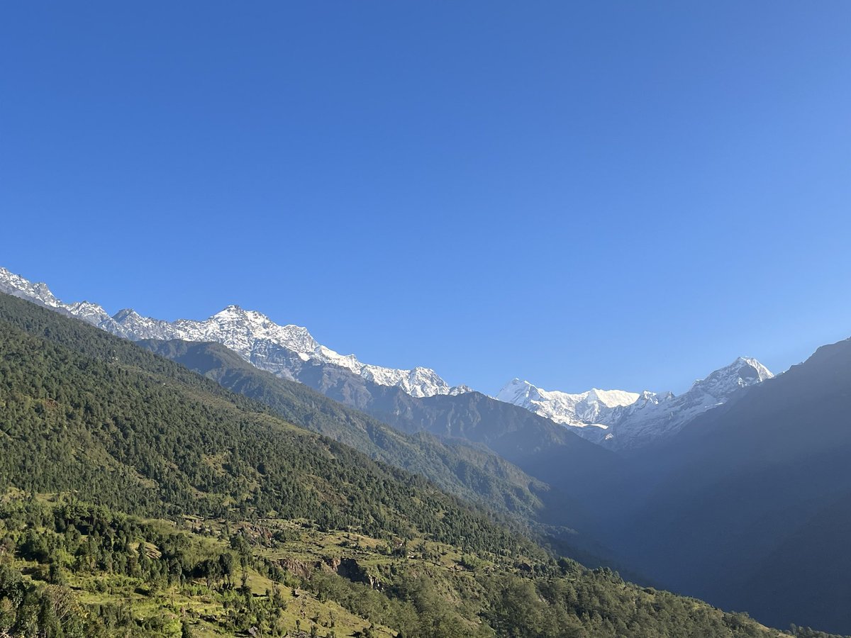 tamangsharmi's tweet photo. #merapeak range from #Khatang khark zone #mahakulung #toobeautiful #earlymorning #mountains #nepal #dzi #dzifoundation #chheskam #solu #nepalnow https://t.co/JzhD4SRMpN