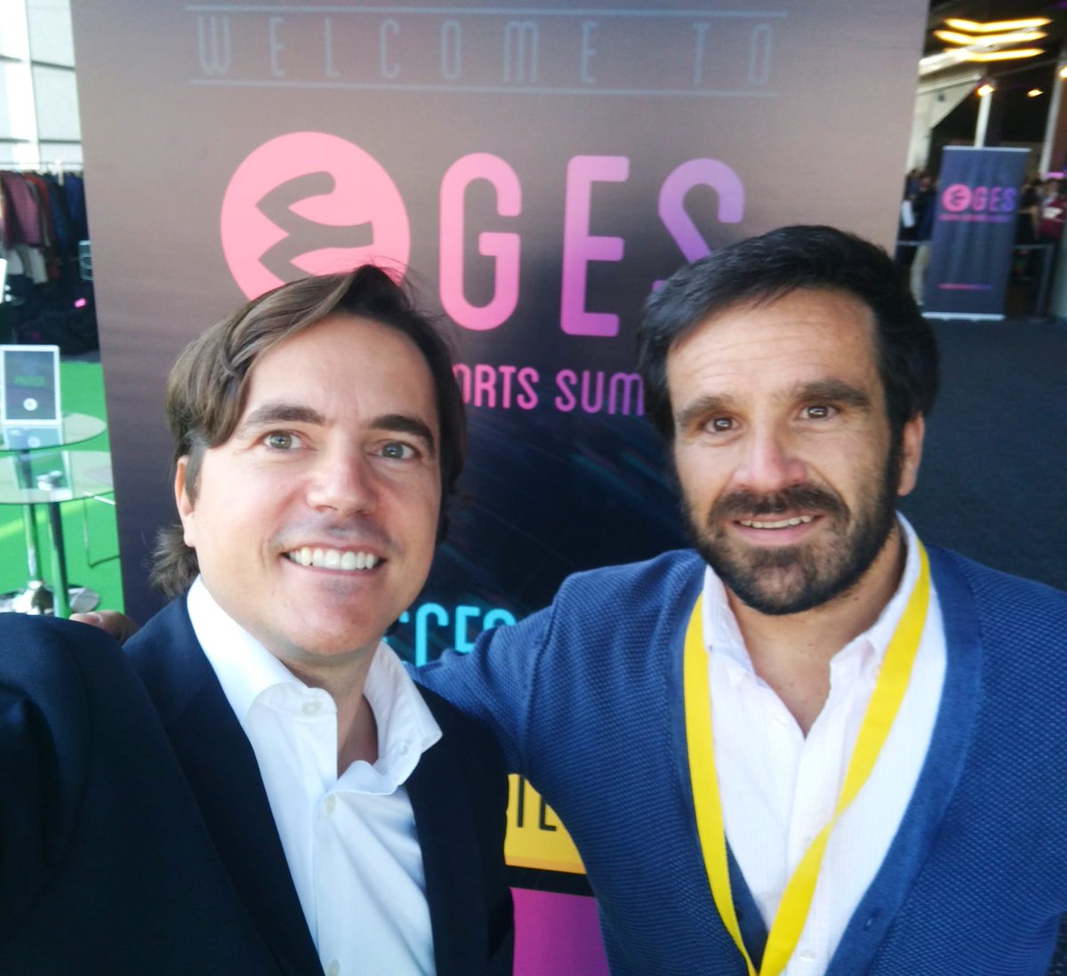 jaime__blanco's tweet photo. Una alegría volver a juntarnos en persona, más si puedes ver a Álvaro,que está contribuyendo ponente en #GES21, congreso de #eSports, hablando de la #eLaLiga y su crecimiento constante: "somos también una empresa de #entertainment "
@GEsportsSummit
#NictaEsports #patrocinio https://t.co/sNipdRcRAz