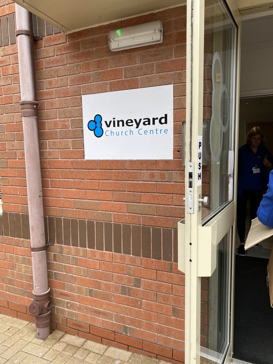 Today we delivered the left over swag bags from #TheBigYak to a local food bank. 

All the left over swag was returned to sponsors as well so nothing wasted and everything re-used! 

#DoingOurBit