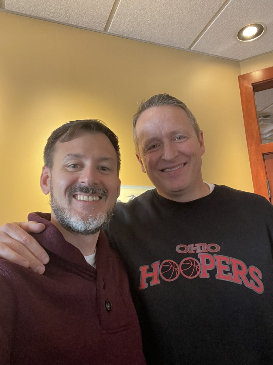 While the <a href="/teachbetterteam/">Teach Better Team</a> was planning the #TeachBetter22 conference, I had the great pleasure of meeting <a href="/ChelseaNicolino/">Chelsea Nicolino</a> &amp; <a href="/THSMr_Horner/">Mark Horner</a> 😳 It was such an honor to see them in person as they are amazing people &amp; educators! Make sure you sign up at
TeachBetterconference.com 🎉