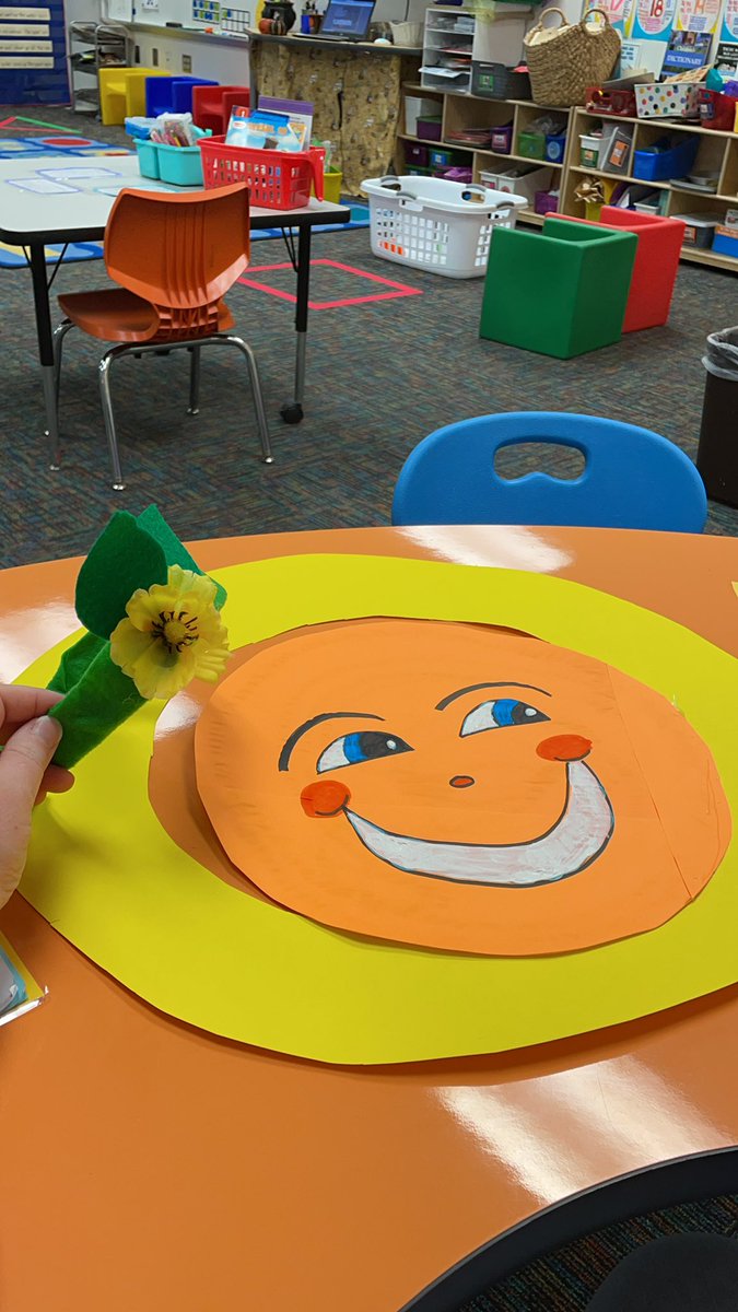 Guess what tomorrow is? The Letterland Parade <a href="/BryanRoadES/">Bryan Road Elementary School</a> ! Guess who I’m going to be!!!!