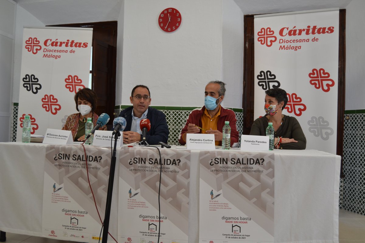 caritas_malaga's tweet photo. 🔴⚫ @caritas_malaga ha presentado esta mañana en rueda de prensa la campaña de #NadiesinHogar junto a las demás entidades de la Agrupación de Desarrollo. Toda la información 🔽🔽 
https://t.co/GvYzyIlGQA https://t.co/7E4Wx8ZfDs