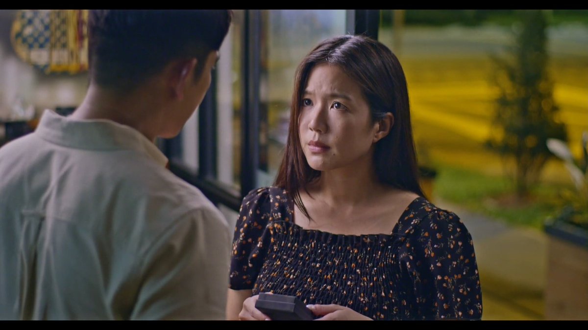 ruienre's tweet photo. Time to bid goodbye to Jing Wen, you'll be miss. Super loving this scene of this 老夫老妻 ❤️ Not sure when we gonna see her on screen again but thank you for putting effort into this role, your acting was so good as usual. Will definitely missing you, till next time ✨ https://t.co/ayd16A1ACS