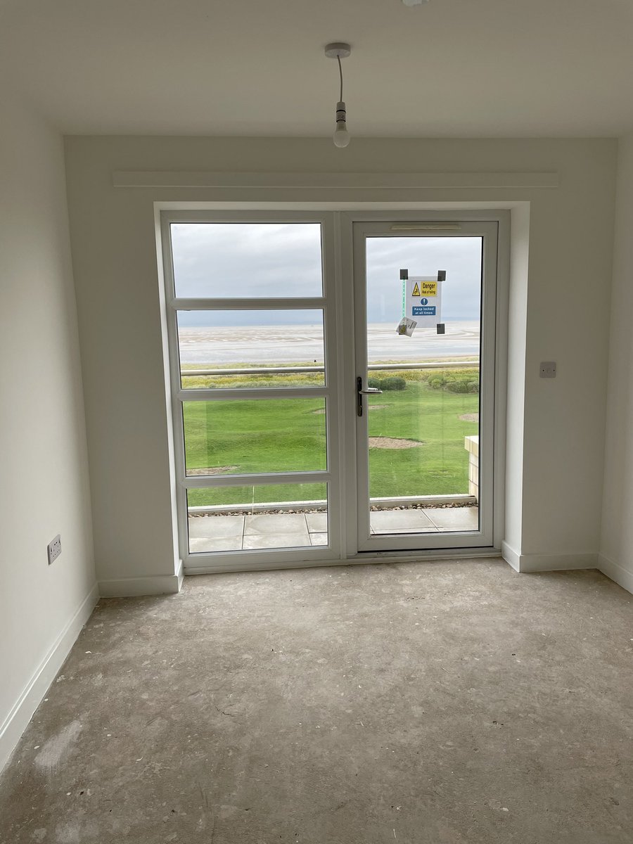 A wonderful morning here in Fleetwood, we had a vision, and here she is, almost finished now, I am so excited for all the new customers who will make this their home 🏫🏫🏫#buildingwithpurpose