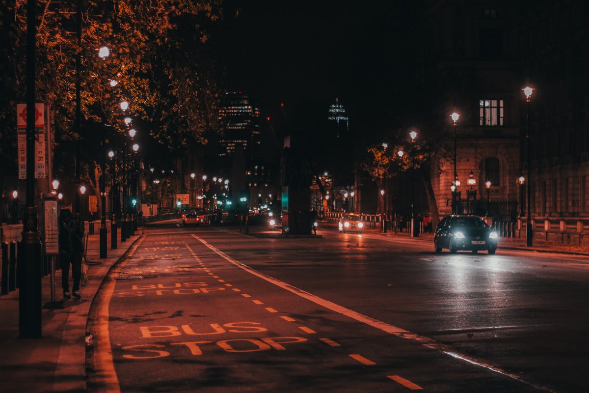 roadsafety's tweet photo. Pedestrian road casualties spike every year following the autumn clock change. #NoOctoberClockChange would make our roads safer and prevent these injuries and deaths. https://t.co/bkyiP6CA2K #KeepBST  🕚🚫 @RoSPA @RoadRiskSco @RoadSafetyWales https://t.co/0Iu1X1cCuP