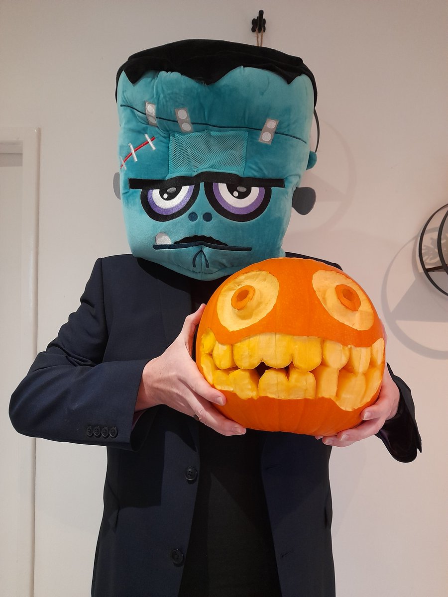 matt_ekm's tweet photo. A little bit of fun in the office today at @EKM_UK with Halloween a few days away!
Pumpkins, frights and quality websites are the order of the day!
What do you think of my Pumpkin?
#Halloween #EKM #Ecommerce #VisitMyWebsite #Marketing #Smallbusiness #Websites #ChristmasShopping https://t.co/9iZ54ndysC