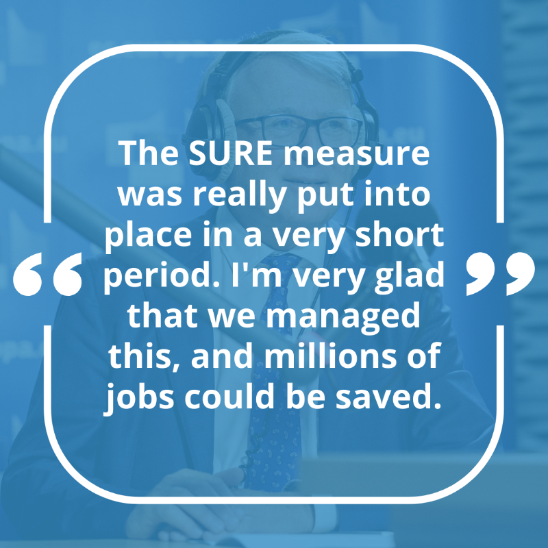 EU_Social's tweet photo. Why are public #employment services key for the future of Europe's labour market? 👩‍💼👷🏽‍♂️

🎧 Listen to the interview with Commissioner @NicolasSchmitEU in the latest episode of #PESpod, the @EU_PES_Network #podcast! 📻👇