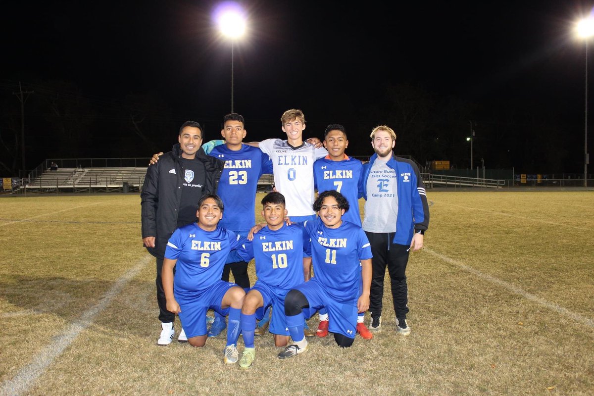 ElkinSoccer's tweet photo. These Seniors went out with a W last night. Couldn’t be prouder of this group! #ElkinSoccer #Familia https://t.co/VJu0mGuF1r