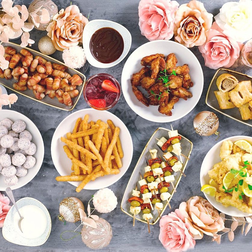 Who’s ready for Christmas Besties!💗

Looking for the perfect festive celebration for Christmas 2021?

Join us at Slug and Lettuce Spinningfields🎃

Book Now on 0161 6964859 or click the link in our bio!🤍🥰