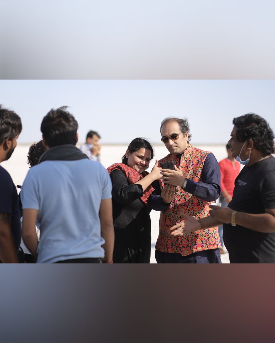 GujaratiJalso's tweet photo. Here are some more glimpses of what all went into making Reflections of Kutchh happen! Such beautiful memories with everyone! ☺️💕 https://t.co/V82Dj3ivPe