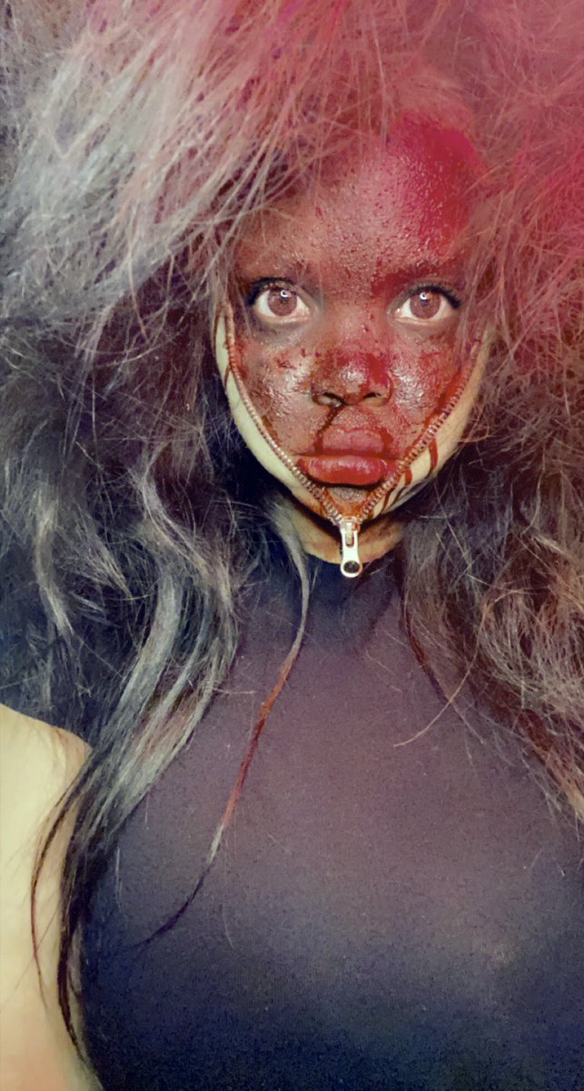 MUABella_'s tweet photo. Hereβs some highlights from my #spookycutie #makeupseries on #instagram. Join me all week long as I create one #makeup look at day up until #october31st! #zipperface #sugarskull #tefiti #Pennywise #cinemamakeup #mua #detroitmua #fyp #creepymakeup #bodypaint https://t.co/CFMagPvyIS