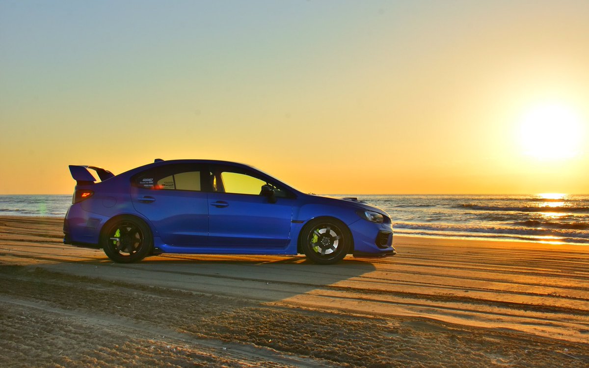JButtonMCZ's tweet photo. 初めての千里浜
#wrxsti  ＃subaru https://t.co/BfnylVWs20