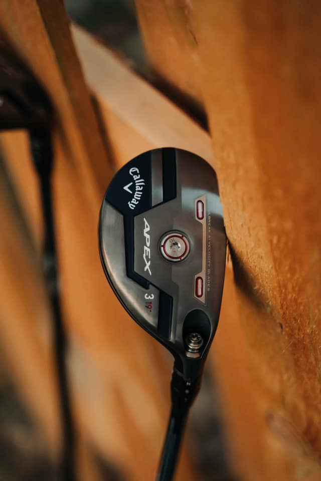 CallawayGolfEU's tweet photo. Life is hard enough already. 😰 You might as well make hitting those Par 5s in two as easy as possible!

There you go. One thing less to worry about! 😊✅

#Callaway | #ApexHybrid https://t.co/23FNnH6oCm