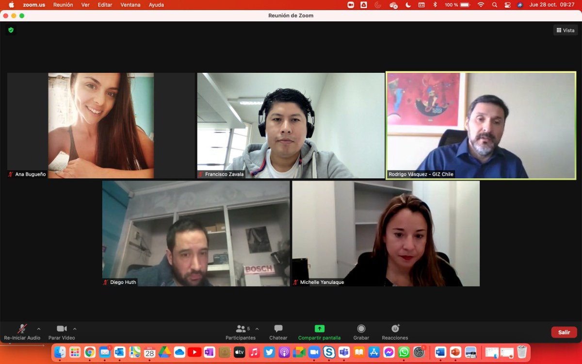 ☀️Comenzando la mañana junto a la 📸Mesa de trabajo✍️👨🏻‍💻 Hidrógeno Verde Experiencia Endeavor 
#ExperienciaEndeavor #Iquique #Tarapacá 
<a href="/HubTarapaca/">HUB TARAPACÁ - INACAP</a> <a href="/INACAPiquique/">INACAP Iquique</a> <a href="/endeavorchile/">Endeavor Chile</a>