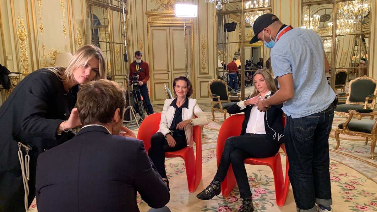 <a href="/tristanwaleckx/">Tristan Waleckx</a> reçoit ce soir <a href="/MichaelaMerk/">Michaela Merk, PhD</a>, conseillère Marketing et Hélène Luzin, agent de chefs, dans les fauteuils de #ComplementDenquete, installés pour l'occasion à l'hôtel <a href="/LeMeurice/">Le Meurice</a>.
 
🔴 Paul et Ladurée : l’histoire secrète des boulangers milliardaires

#jeudiphoto