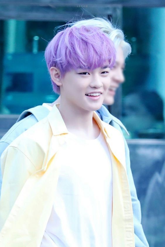 itsdreamiesite's tweet photo. Lo mejor para el final, DECÍA, ahora tenemos a la belleza nacional con su #HarleyStream y yo bien fiel soy #Team_SUAG, canción que se me pegó tanto a mí como a mi amorcito del fondo que canta conmigo.

꒰ ♡ ꒱  ℒi𝚝𝚝le 𝒞u𝚙𝚒d◞  #𝐇𝐀𝐋𝕃𝕀𝕋 https://t.co/sBeFQI4pYn