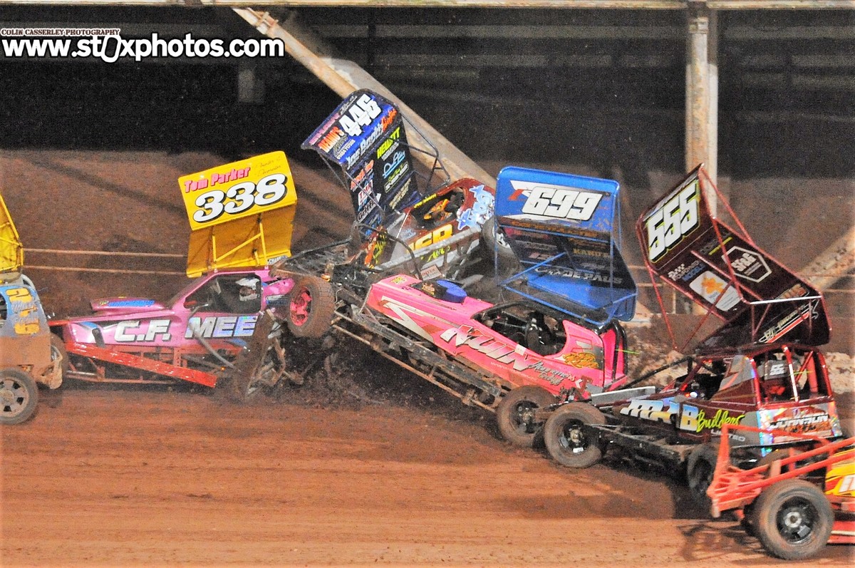 colincass's tweet image. Potd makes an unexpected return!  with Bradford coming up this Saturday, look back at some action from last F1 meeting there. @startraxracing @WainmanRacing @Stoxnet