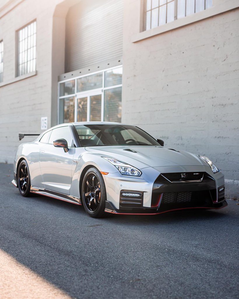 _cargasm's tweet photo. Nismo GT-R https://t.co/KVd3OhA7A3