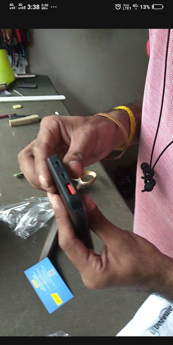 meet_bharakhada's tweet photo. Don't buy anything from Amazon friends, I have bought the powerbank on 8th Oct 2021, and as per given description they are not giving the products, and after raising the complain they are not giving the amount refund also.
@amazonIN
#worstamazon
#manupilatingthepeople https://t.co/6xWE9vI6wF