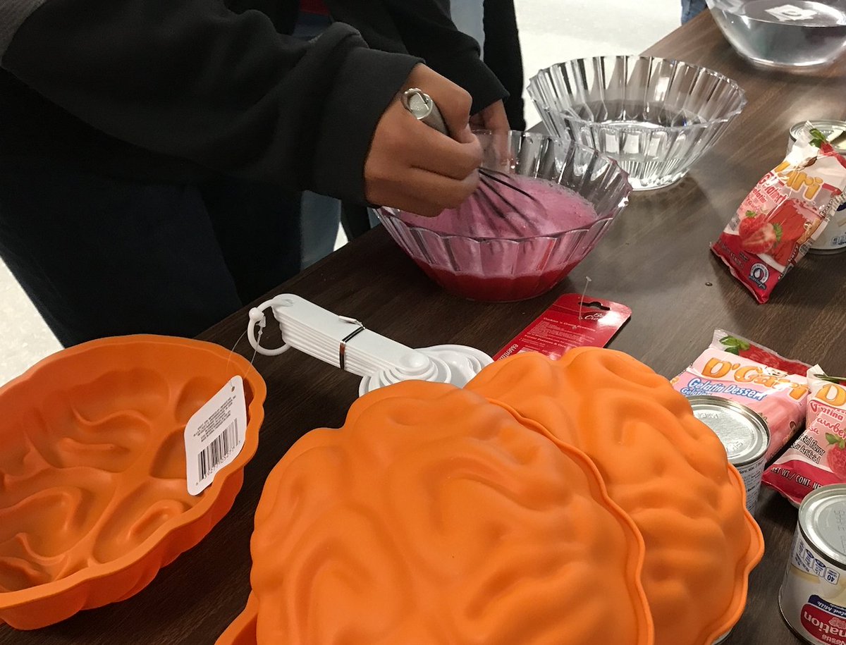 Insightselpaso's tweet photo. Happy #LightsOnAfterschool Day! Insights is proud to offer our STEAM program after school at four @ClintISD middle schools. Tonight, we welcome parents, administrators and students at our Lights On Afterschool events. #TXPOST @boostntwk #STEAM #BOOSTafterschool #halloweenscience https://t.co/PSyAgSK4uh