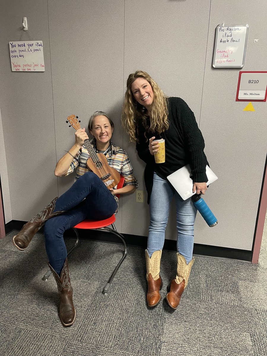 Live western music in the 8th grade hall this morning to remind our students to “give drugs the boot!” #rocktober #villagenorth <a href="/CMSNorth/">Coppell MS North 🐾</a>