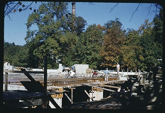 montclair_lib's tweet photo. Panzer under construction, 1955-56. Home to a variety of sports over the years & still going strong. #MontclairStateHistory #tbt @MontclairAlumni #SpragueLibraryArchives https://t.co/kEyAwj3Ey4 https://t.co/XiS3BLbTu8
