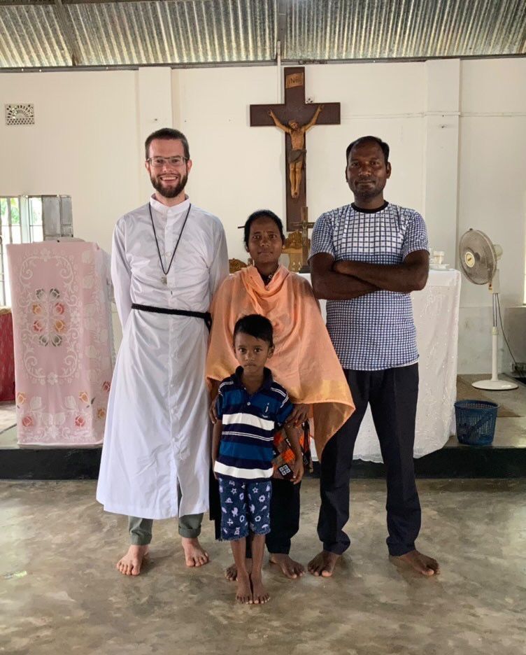 CSCVocations's tweet image. Brother Jimmy Henke, C.S.C. is a temporarily professed brother of Holy Cross. He currently is serving the Church as a missionary in Bangladesh.
⁣
Join us on Monday, Nov 1 at 7 pm on IG Live as we speak to him about his life and ministry as a missionary &amp;amp; a Holy Cross religious!