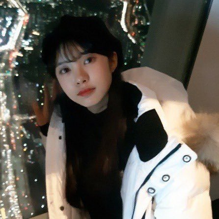 dayeonthoughts's tweet photo. predebut <3 https://t.co/4stbmsHhuv