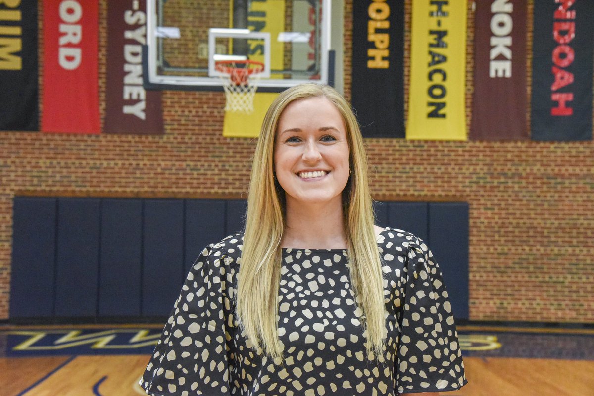 EmoryHenry_WBB's tweet photo. Happy birthday to Coach Tessa!!! Thank you for all you have and continue to do for our program!!! You have been a great addition and you make our us better. #heythanks https://t.co/4w0HfdAxwh