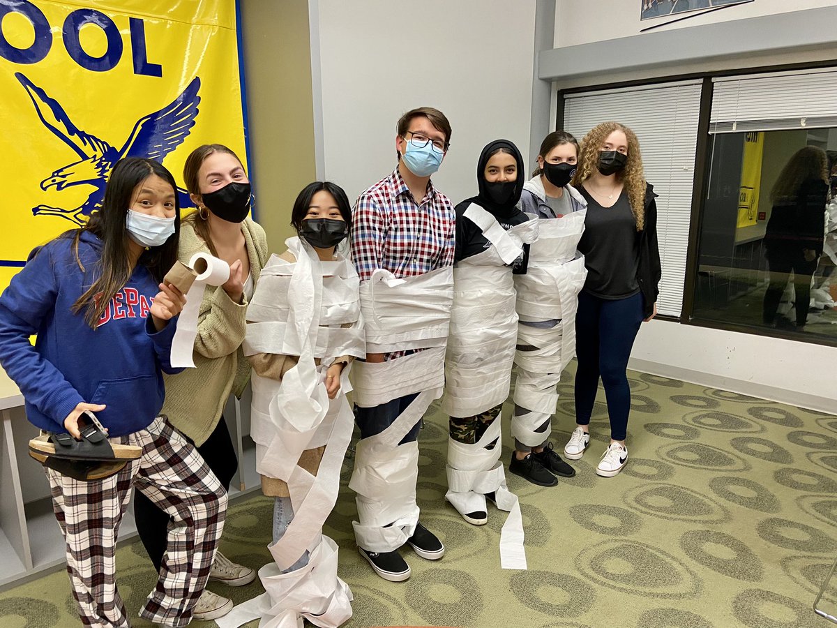D230_Snowball's tweet photo. Our D230 teen staff is ready to start planning an awesome retreat. Save the date-January 29th! Adding some Halloween fun to our meeting. 🎃 @AndrewHS_d230 @SandburgHS @StaggHighSchool https://t.co/0izBSfiXU2