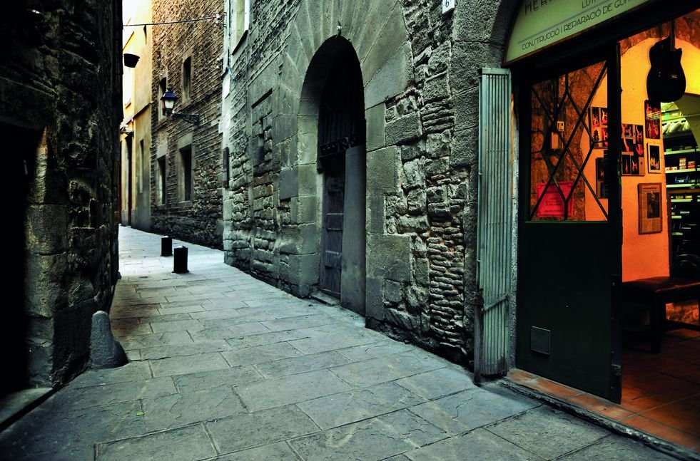 Col·laborem amb <a href="/turismecat/">Turisme</a>
i el mitjà <a href="/Jerusalem_Post/">The Jerusalem Post</a> per donar a conèixer l'oferta més exclusiva de #BCN.

👌Participen: <a href="/hotelbcncat/">Hotel Barcelona Catedral</a>, <a href="/FCBarcelona_cat/">FC Barcelona</a>,
<a href="/LaPedrera_BCN/">La Pedrera-Casa Milà</a>, <a href="/jewisheritage/">AEPJ</a>, <a href="/XertaBarcelona/">Xerta Restaurant</a> i Hotel Neri

<a href="/BarcelonaTurism/">Barcelona Turisme</a>
<a href="/bcn_ajuntament/">Ajuntament de Barcelona</a> @cambrabcn <a href="/TurismeDIBA/">TurismeDIBA</a>