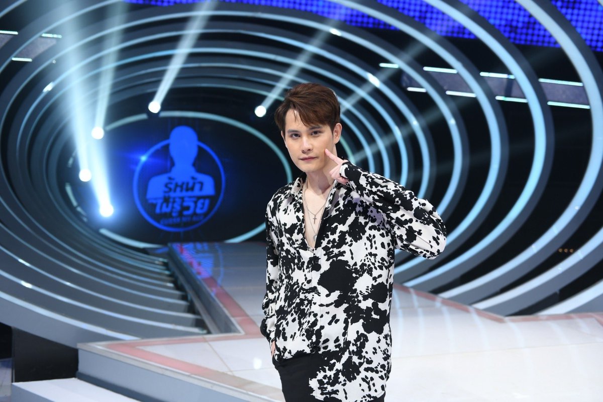 iammusiclabel's tweet photo. พรุ่งนี้ ติดตาม #โฟกัสกิตติคุณ ได้ในการการ Guess My Age รู้หน้า ไม่รู้วัย ออกอากาศ เวลา 18.00 น. ทางช่อง 7HD จ้า รายการนี้มาหล่อๆเลย 🥰🥰

#ฮักข่อหล่อแข่แหล่ #YesIAM 👍🏻 https://t.co/9INoNZzmoE