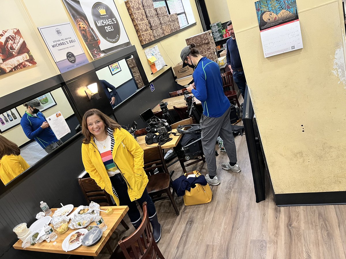 Michaels_Deli's tweet photo. So much fun filming @amytraverso @GBH for a story on history of Delis! order #homedelivery I'll bring deli to your 🚪 https://t.co/A4MVgZgjsl #delicatessen #history #bestofboston #bostonfoodies #eatlocal #forkyeah #nostalgia #cornedbeef #pastrami #chickensoup #weekendswithyankee https://t.co/EJBNz1umW8