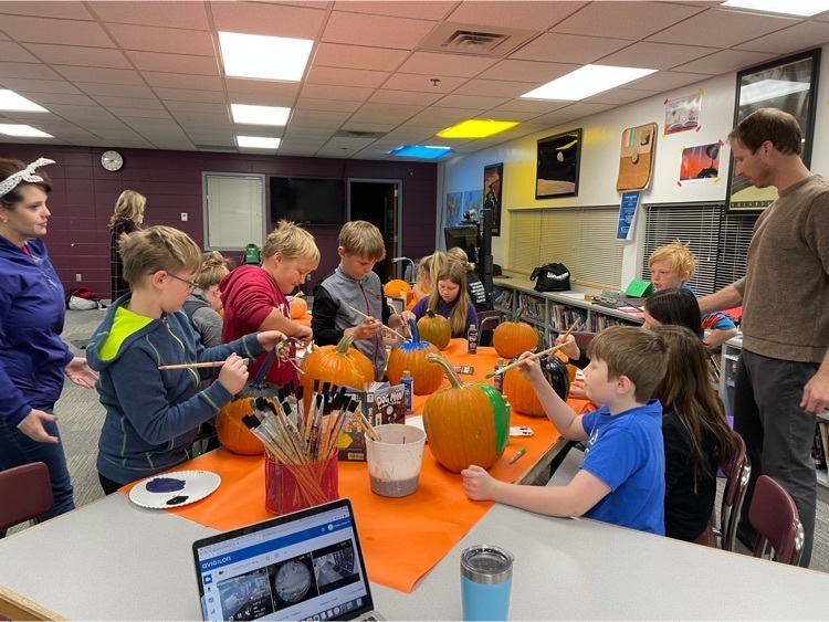 Who doesn’t love a good book AND a fun pumpkin decorating session?! Check out these awesome student creations!