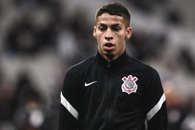somosaopaulinos's tweet photo. 🚨 São Paulo é um dos clubes que monitoram a situação do atacante Gabriel Pereira, que tem contrato até março de 2022 com o Corinthians.

🗞️ TNT Sports
📸 Ettore Chiereguini/AGIF https://t.co/T25ubgxrHU