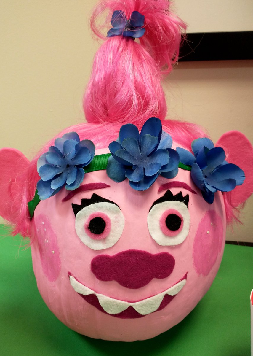 childrenscampus's tweet photo. Just a few of this year's PUMPKINS for our annual fundraiser for @FoodBankCENC ! Look at this talent! More entries to come! https://t.co/9jZeWv6piL
