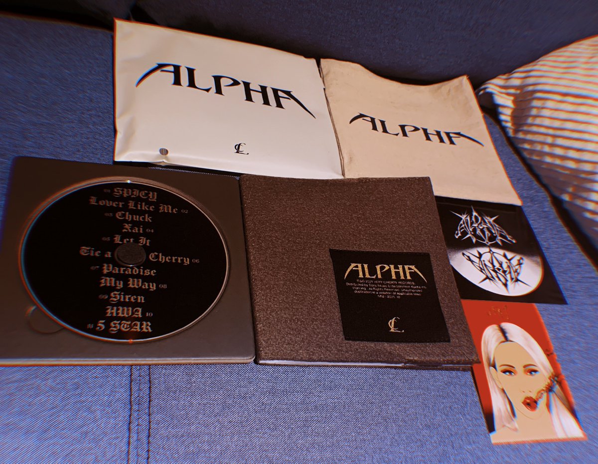 jssgzb's tweet photo. Alpha is home!

#CL #ALPHA #씨엘 @chaelinCL https://t.co/GV4t1BSEN7