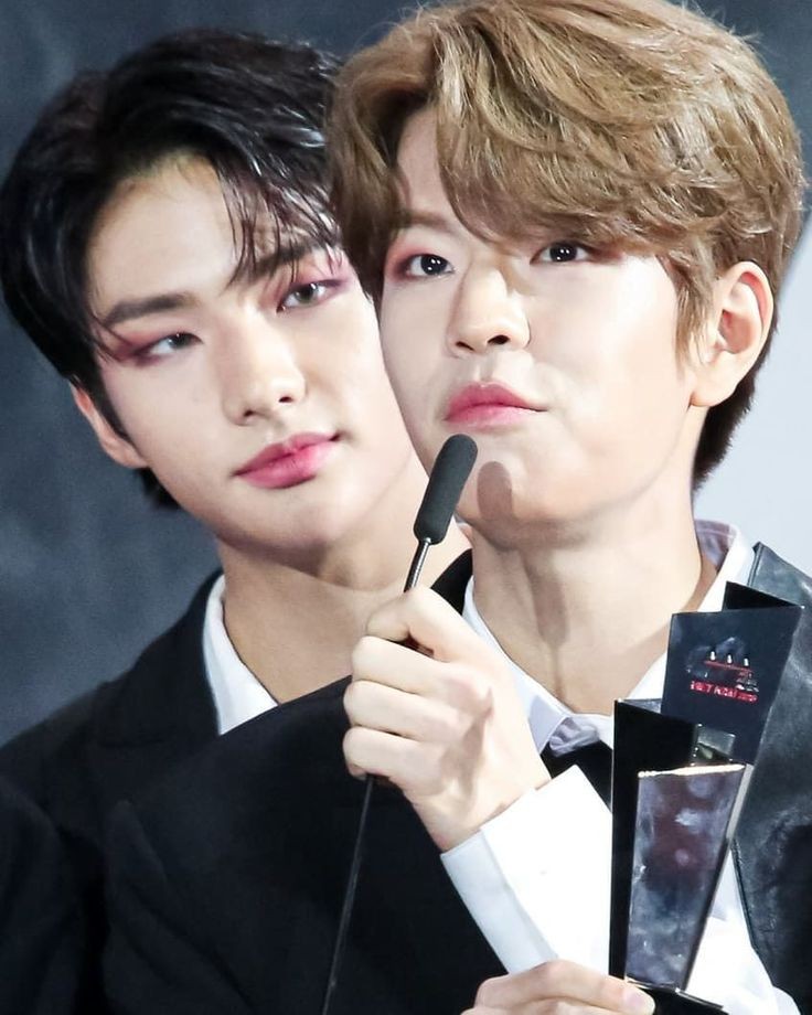 seungisme's tweet photo. [Seungjin short au]

"Bunda mau calon menantu" https://t.co/GGa3WEdQGM
