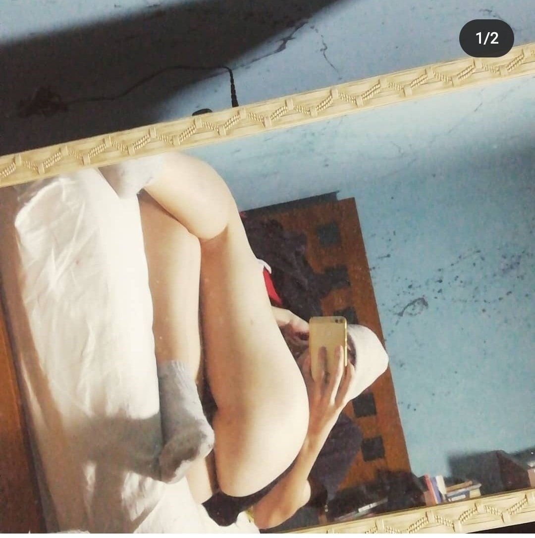 Auri_Femboy's tweet photo. Oiiii gente💜💜💜
Eu sei que sumi por muito tempo, mas agora eu volteiii❤️ e voltei de vez, mesmo. Vou fazer vários conteúdos que vocês gostam, e ainda faço tudo customizado ta?💜💜
Minha tabela de preços tá no fixado, e eu tava com muita saudade 🥺🥺 https://t.co/DPrAWPQHu1