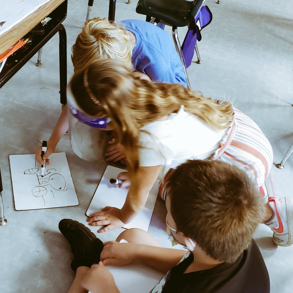 Mrs_Moylan_Math's tweet image. Students race to find the mystery #numberfamily fact before #mathman  is completed. #bravesspotlight