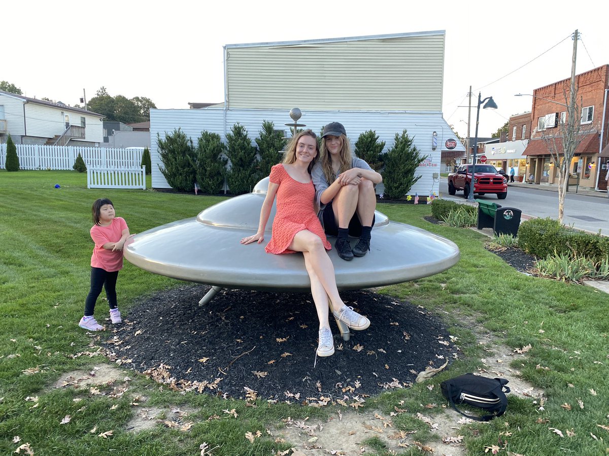 aurapyre's tweet photo. Pickles and Breezy made it to Mars 🎬👽🛸 on set of @IwannalivonMars @bettystolar Claire Haller

 #filmmaking #filmmaker #film #producer #characterart #art https://t.co/epFoDEK2Sg