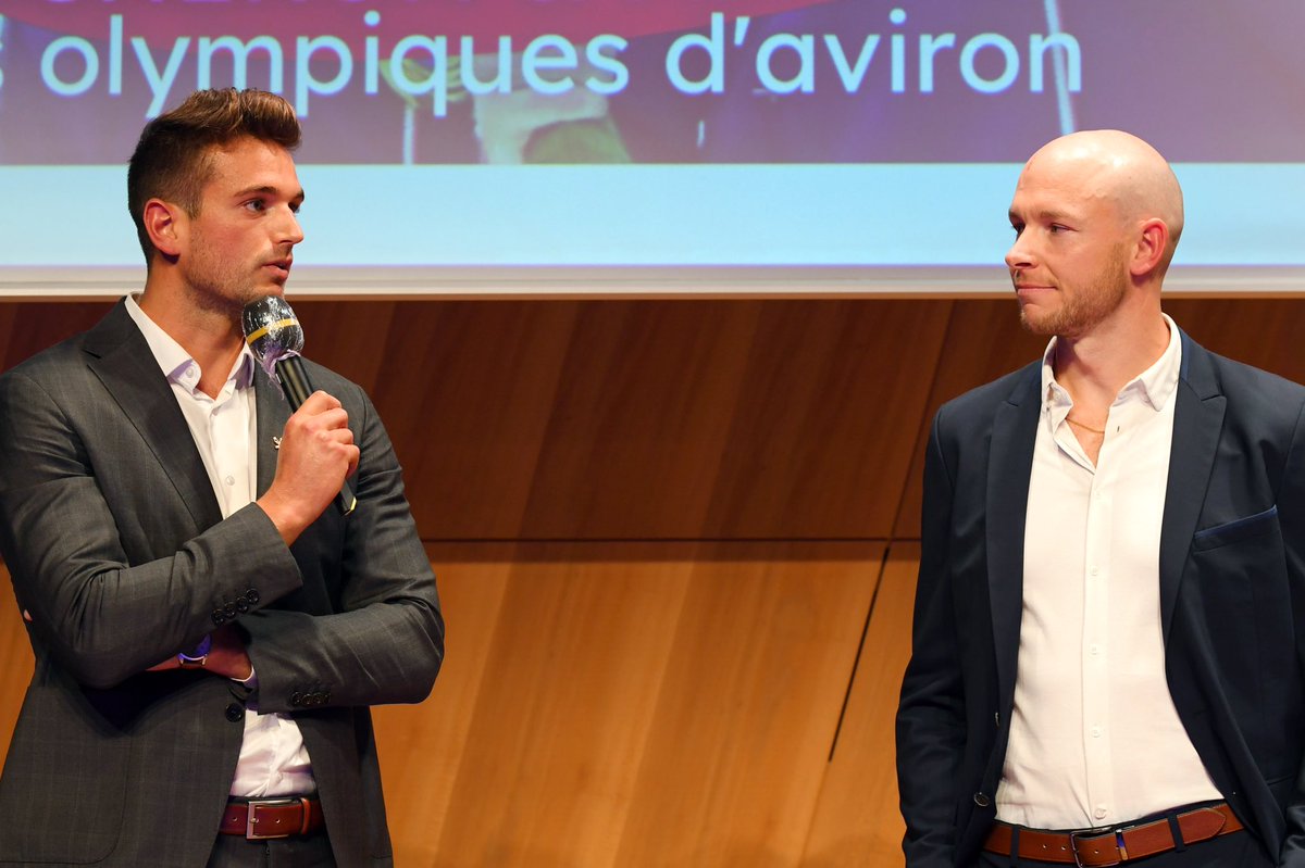 📸🥇 <a href="/EstelleMossely/">Estelle Mossely</a> marraine de la soirée / @matt_androdias et <a href="/HugoBoucheron/">Boucheron</a> parrains de la soirée

Ils ont pu témoigner sur l’accompagnement des sportifs par les entreprises et leurs volontés de performer à #Paris2024