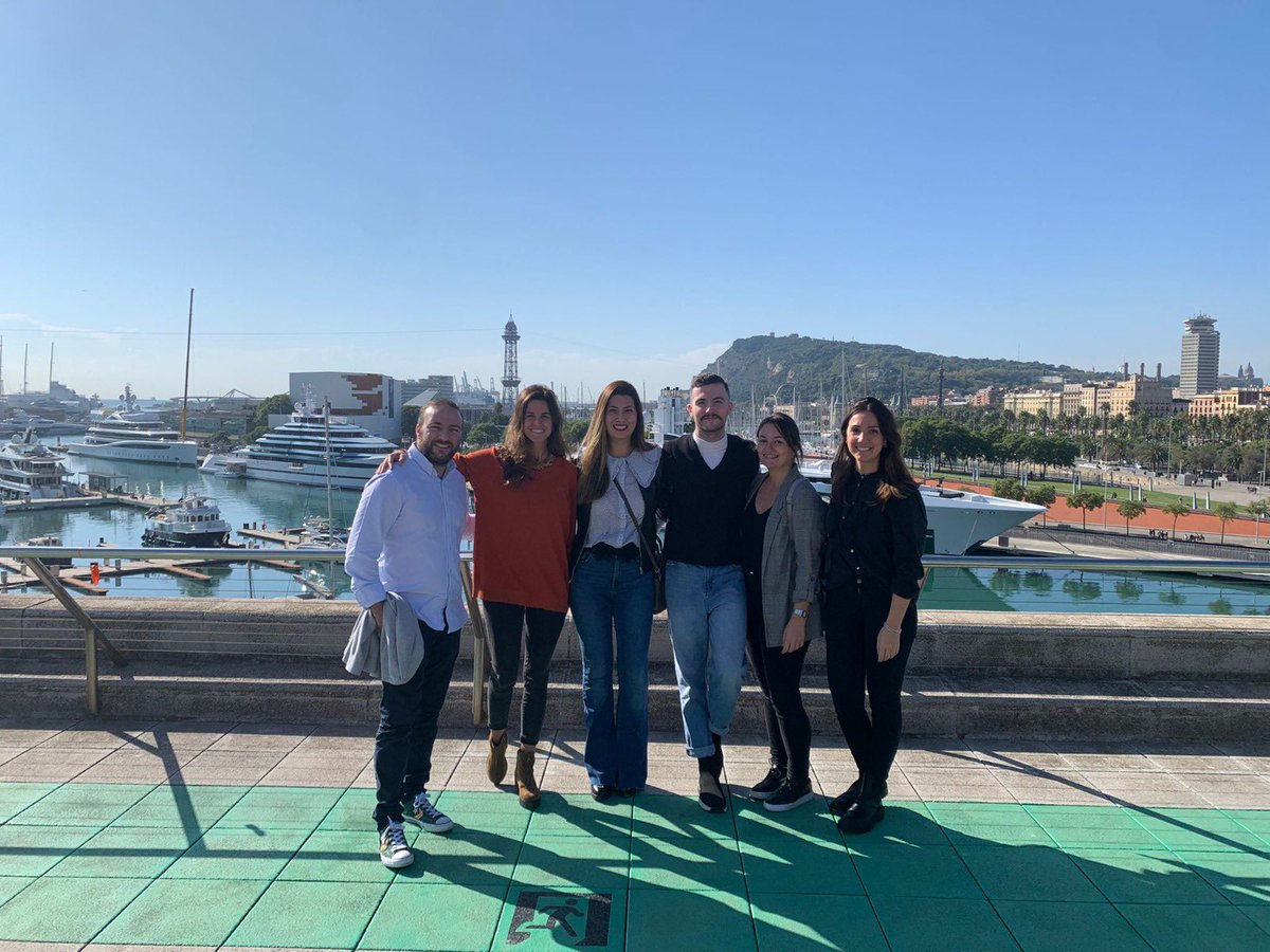 assemblerinstit's tweet photo. 📢 ¡Arrancamos la #HiringWeek! Y lo hacemos con la visita a @MutterVentures, una empresa encargada de convertir ideas innovadoras en #startups de éxito. 

Han explicado a nuestrxs alumnxs su modelo de negocio y el trabajo del departamento de #IT.🔝💻

¡Muchas gracias!🚀 https://t.co/sVu278O9A9