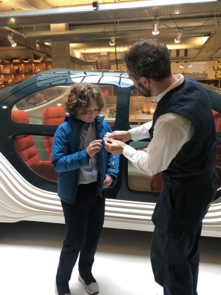 MaidaValeDT's tweet photo. Impressed by his modelling skills, Charlie was invited to tour the Heatherwick Studios. During our visit Thomas Heatherwick met and chatted with Charlie and presented him with a book on ‘Making’ and an MVS DT Ambassador badge. An amazing day! #thomasheatherwick #rollingbridge https://t.co/FsUf85byKi