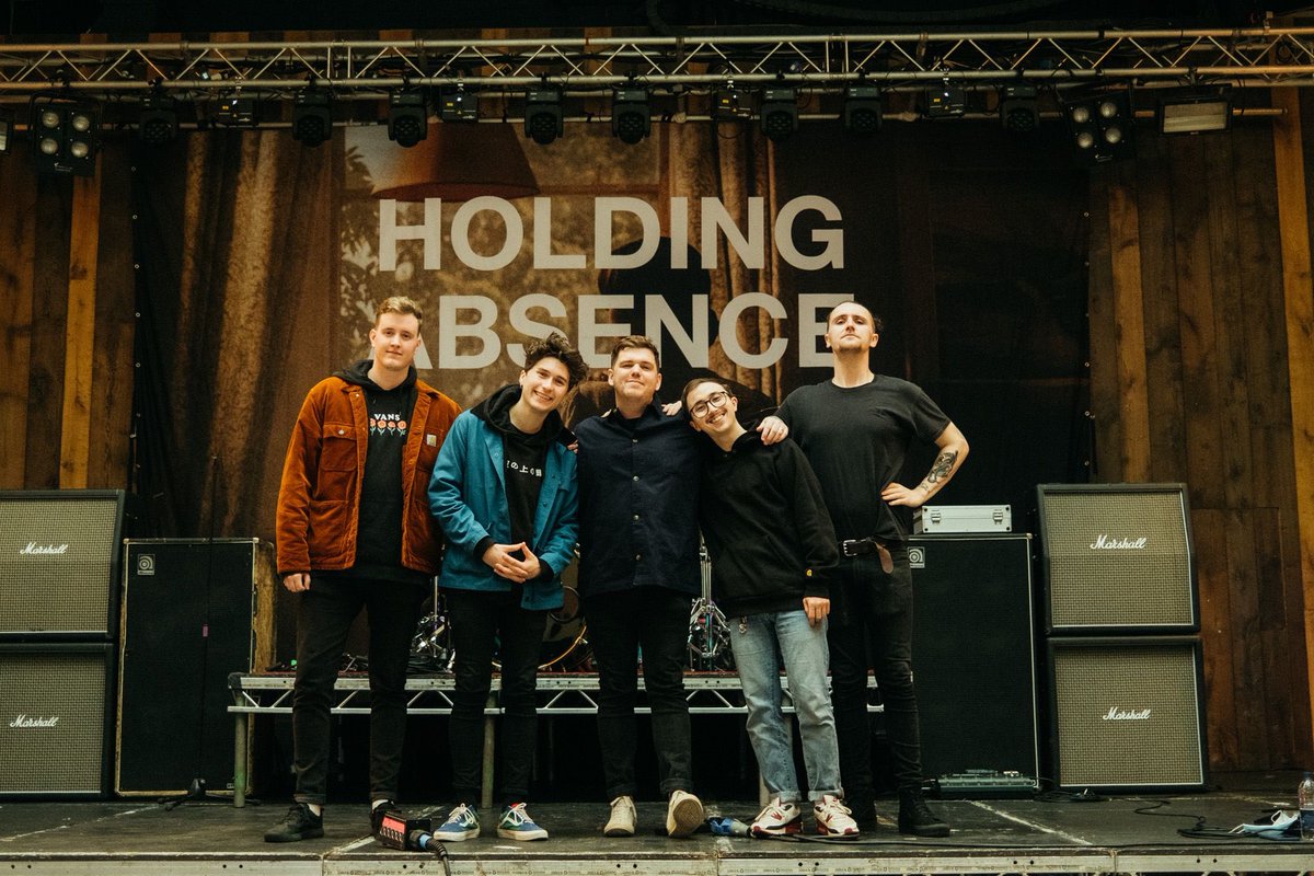 We’ve just set up for tonight’s show in Cardiff, and just wanted to mention the fact that we’re delighted to have our good friend <a href="/michaelrmcgough/">Michael McGough</a> of <a href="/beingasanocean/">𝐁𝐄𝐈𝐍𝐆 𝐀𝐒 𝐀𝐍 𝐎𝐂𝐄𝐀𝐍</a> / <a href="/heartofgold_uk/">Heart Of Gold</a> joining us for the tour on guitar and backing vocals!

Make sure you get to a show 🖤