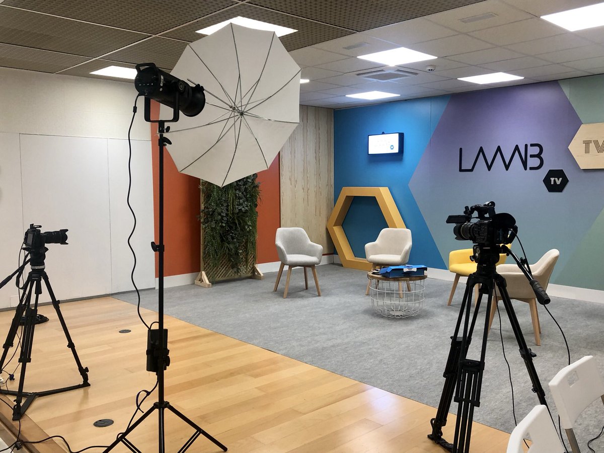 Unir transparencia y <a href="/AragonAbierto/">Aragón Gobierno Abierto</a> con luces, cámara y acción 🎬 

L@s que me conocéis sabéis que no puedo ser más feliz!

<a href="/mfragom/">Miguel Frago</a> <a href="/Imgenio/">Imgenio</a> <a href="/laaab_es/">Laboratorio de Aragón [Gobierno] Abierto ▪︎ LAAAB</a>