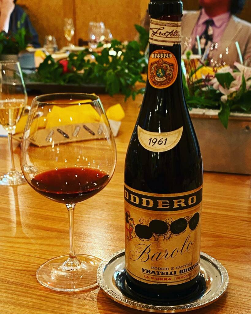 SPICETOKYO1's tweet photo. #oddero 1961は新保さんの生まれ年、還暦パーティーにお誘い頂きました。

おめでとうございました㊗️
#mondo と #laffinage の
コラボ料理とワイン
#サカエヤ 
#新保吉伸 https://t.co/xGD6i2WSpP https://t.co/IwYIVi3Npa