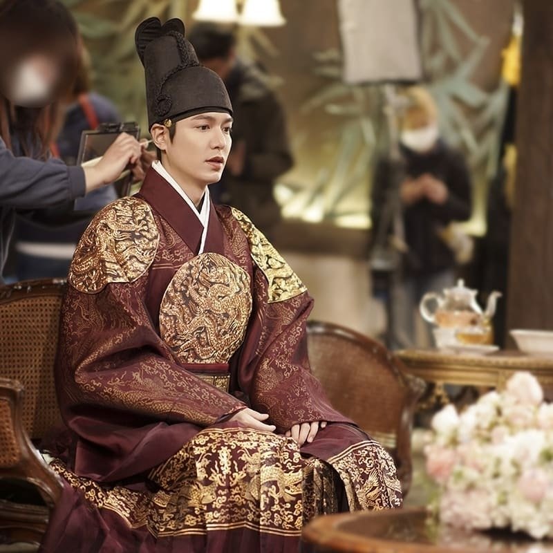 ли мин хо король вечный монарх. ли мин хо 2020 король вечный монарх. ли мин хо 2020 король вечный монарх. дорама король вечный монарх с русской. чон тхэ ыль король вечный монарх.